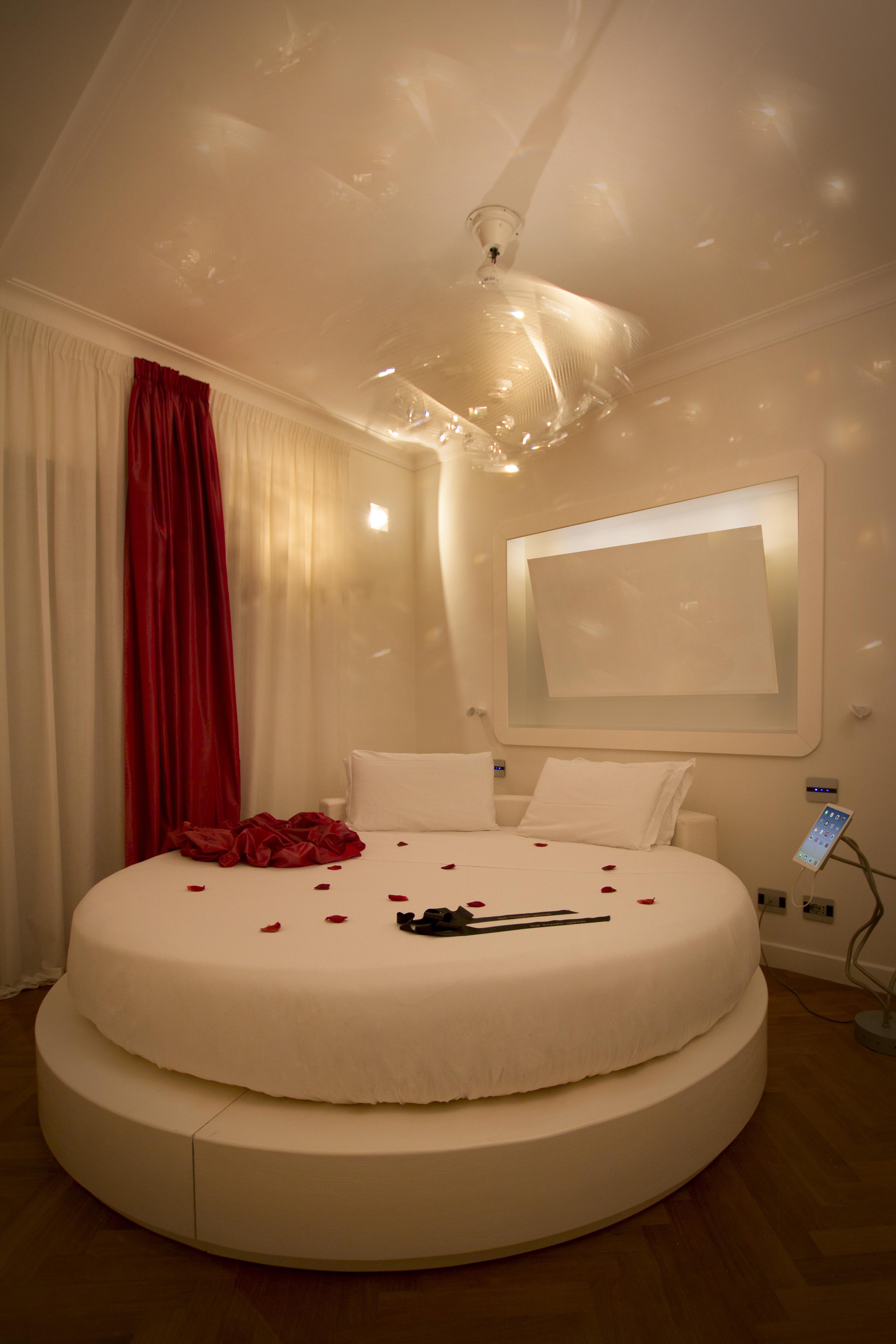 Suitesistina For Brave Lovers 3*