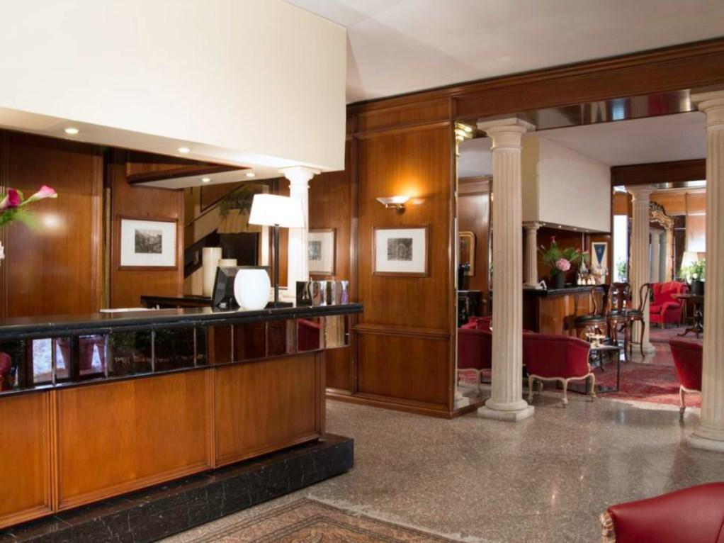 Hotell Colonna Palace