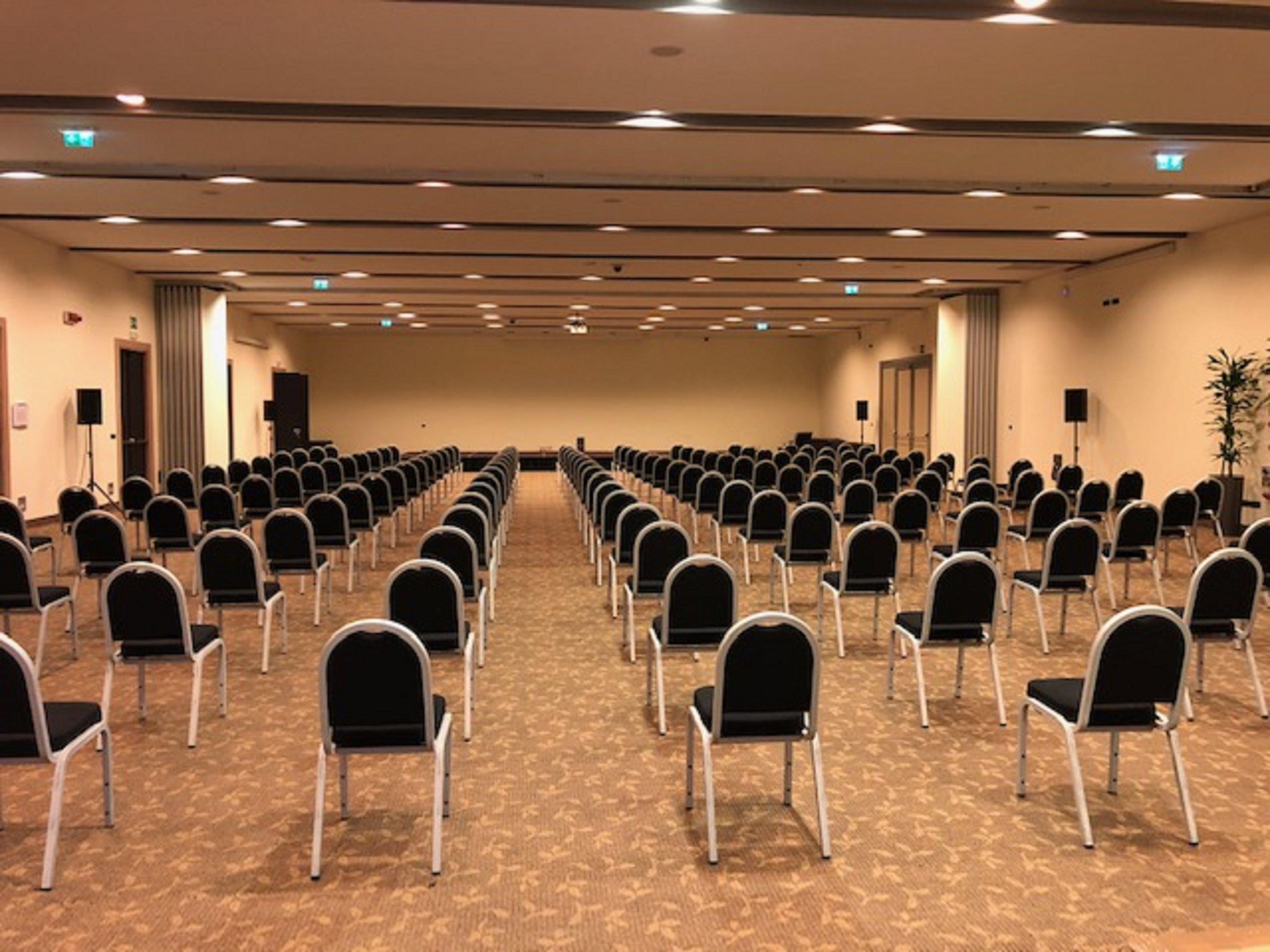 Crowne Plaza St. Peter's By Ihg Hotell