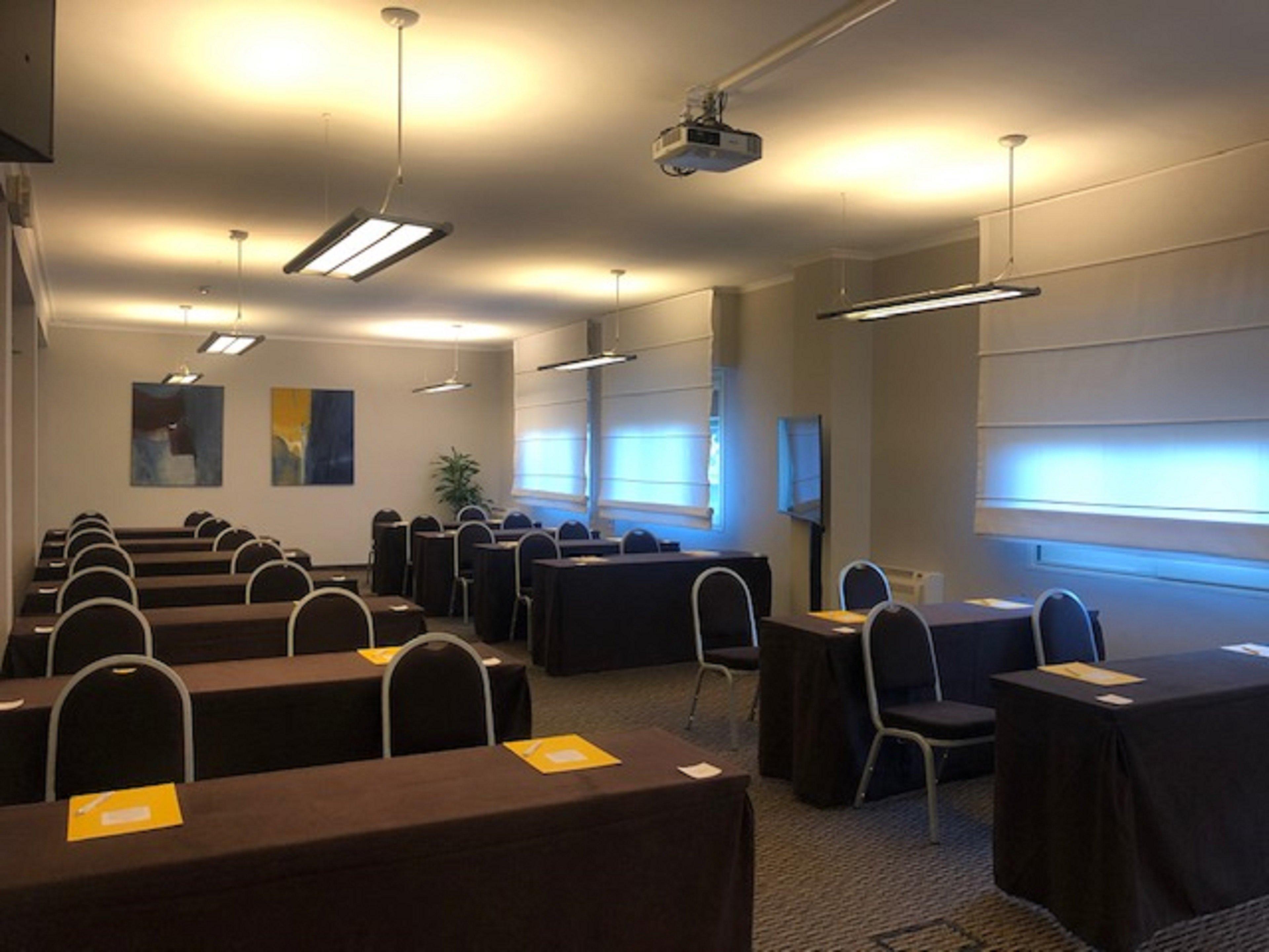 Crowne Plaza St. Peter's By Ihg Hotell 4*