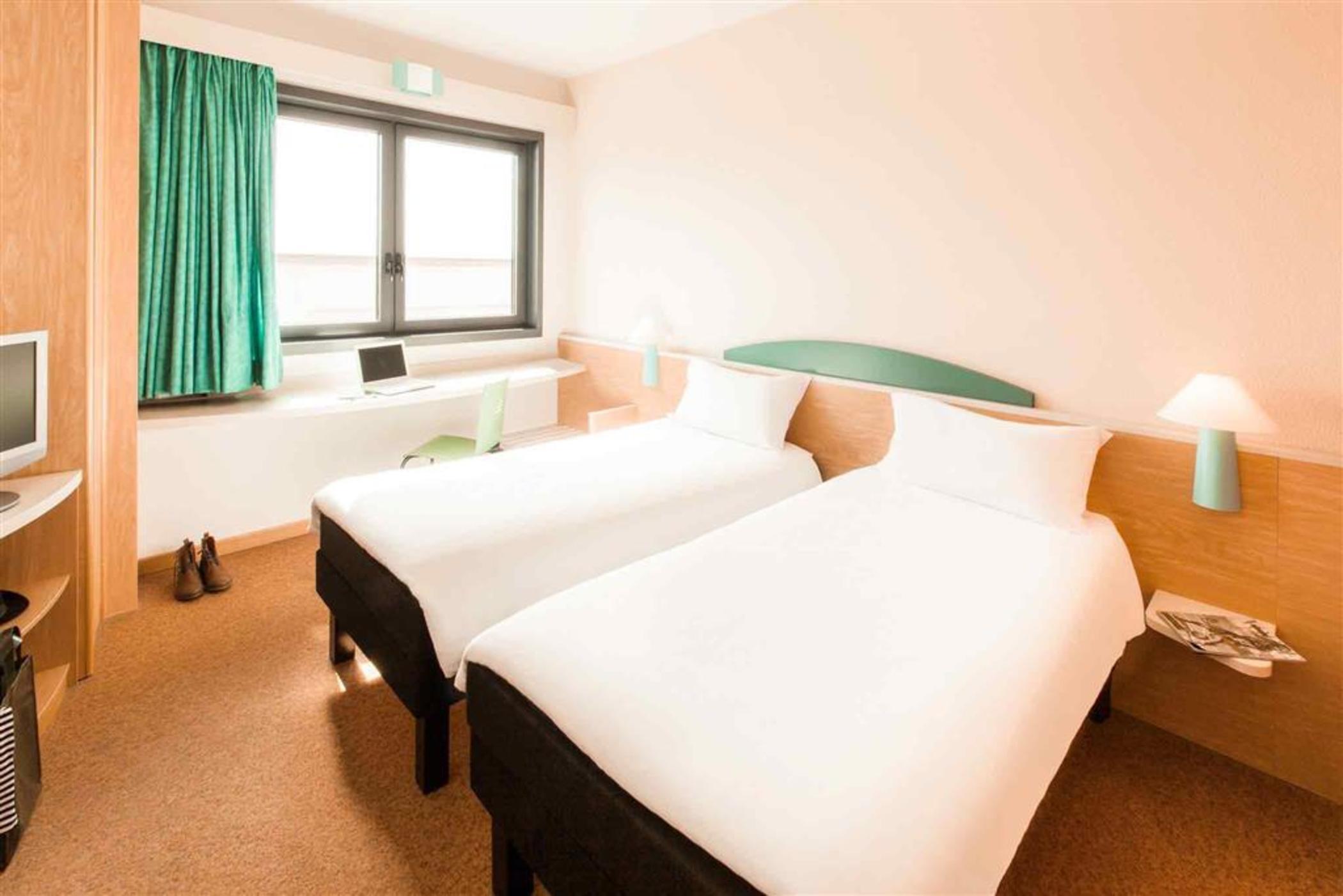 Ibis Fiera Hotell 3*