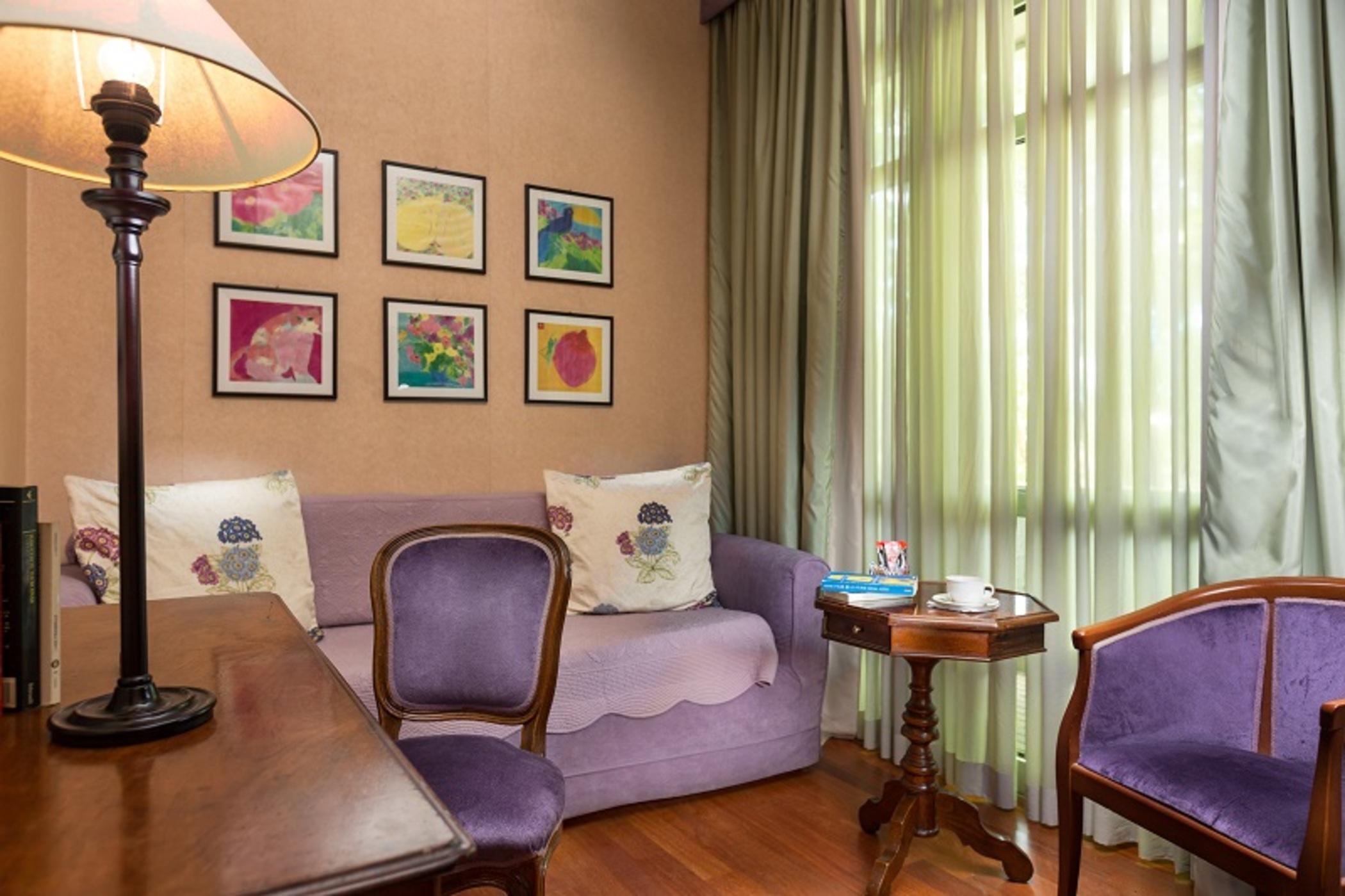 Fenix Hotel 4*