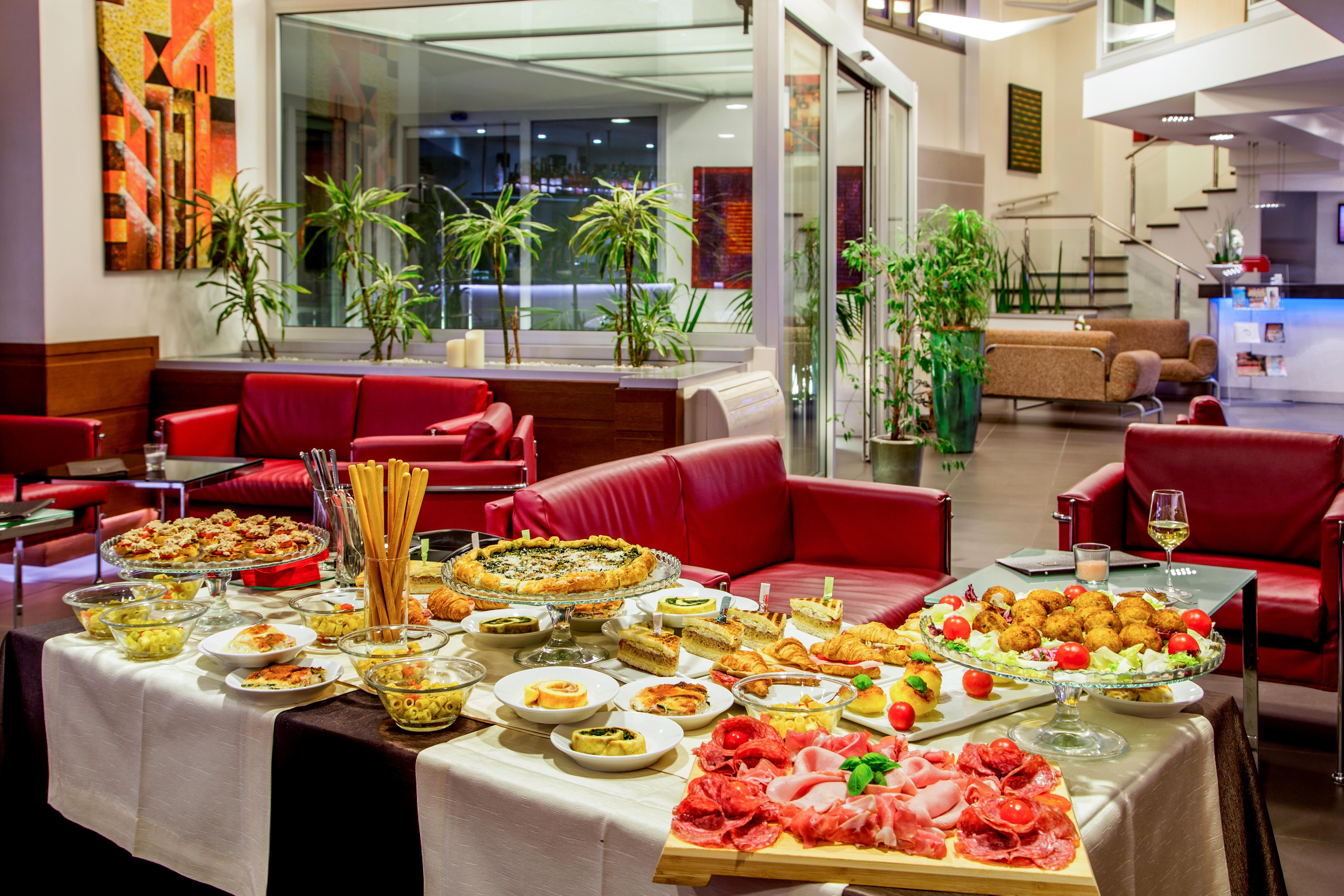 Domidea Hotel 4*