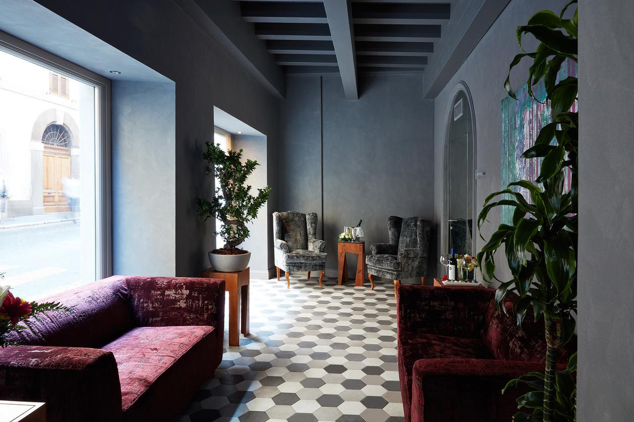 The Code 4* Roma