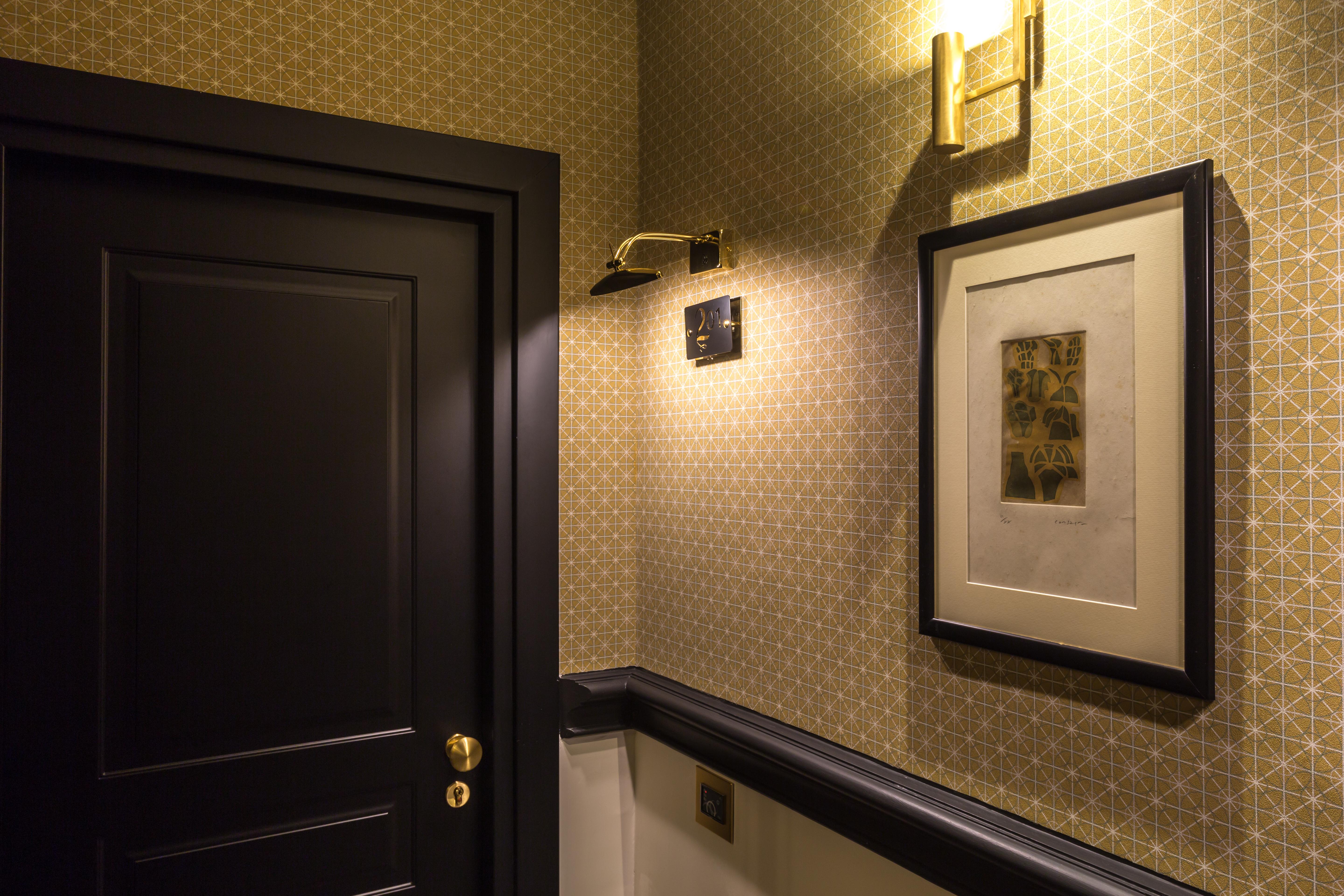 The H'all Tailor Hotel