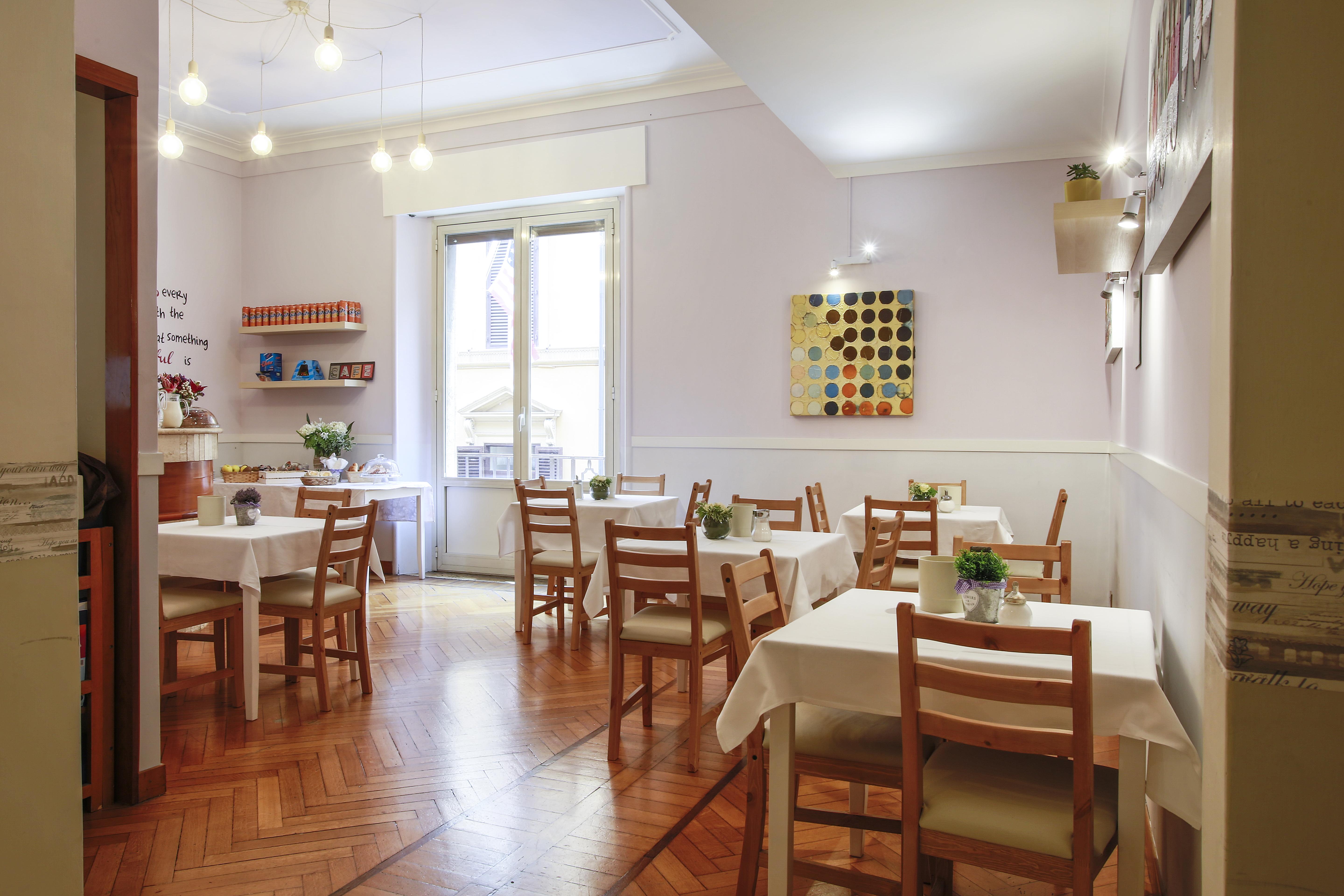 Hotel Trinita Dei Monti 3*