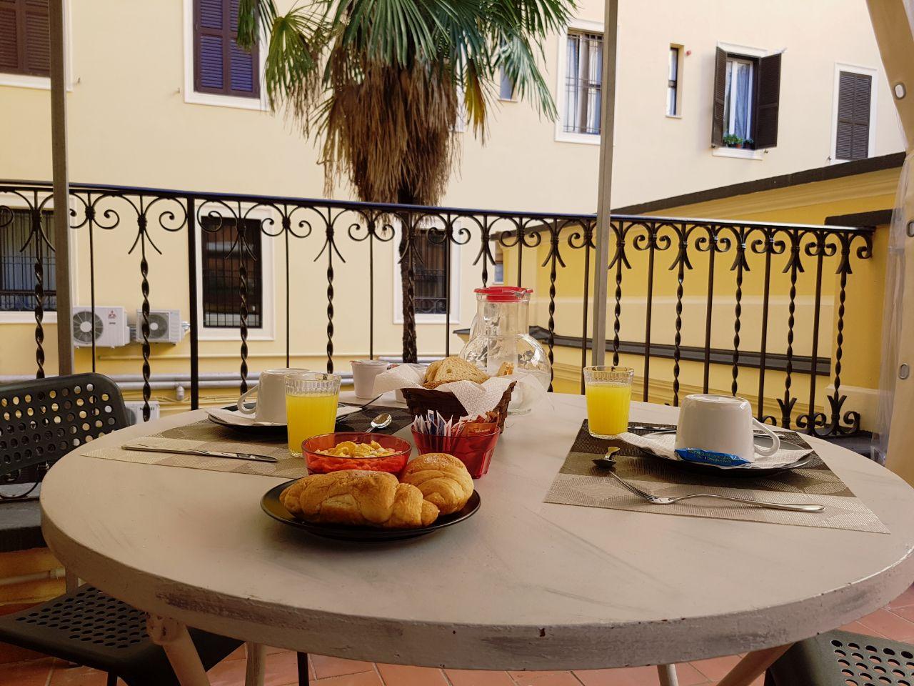 Casa de hóspedes La Vite Vaticana 2*