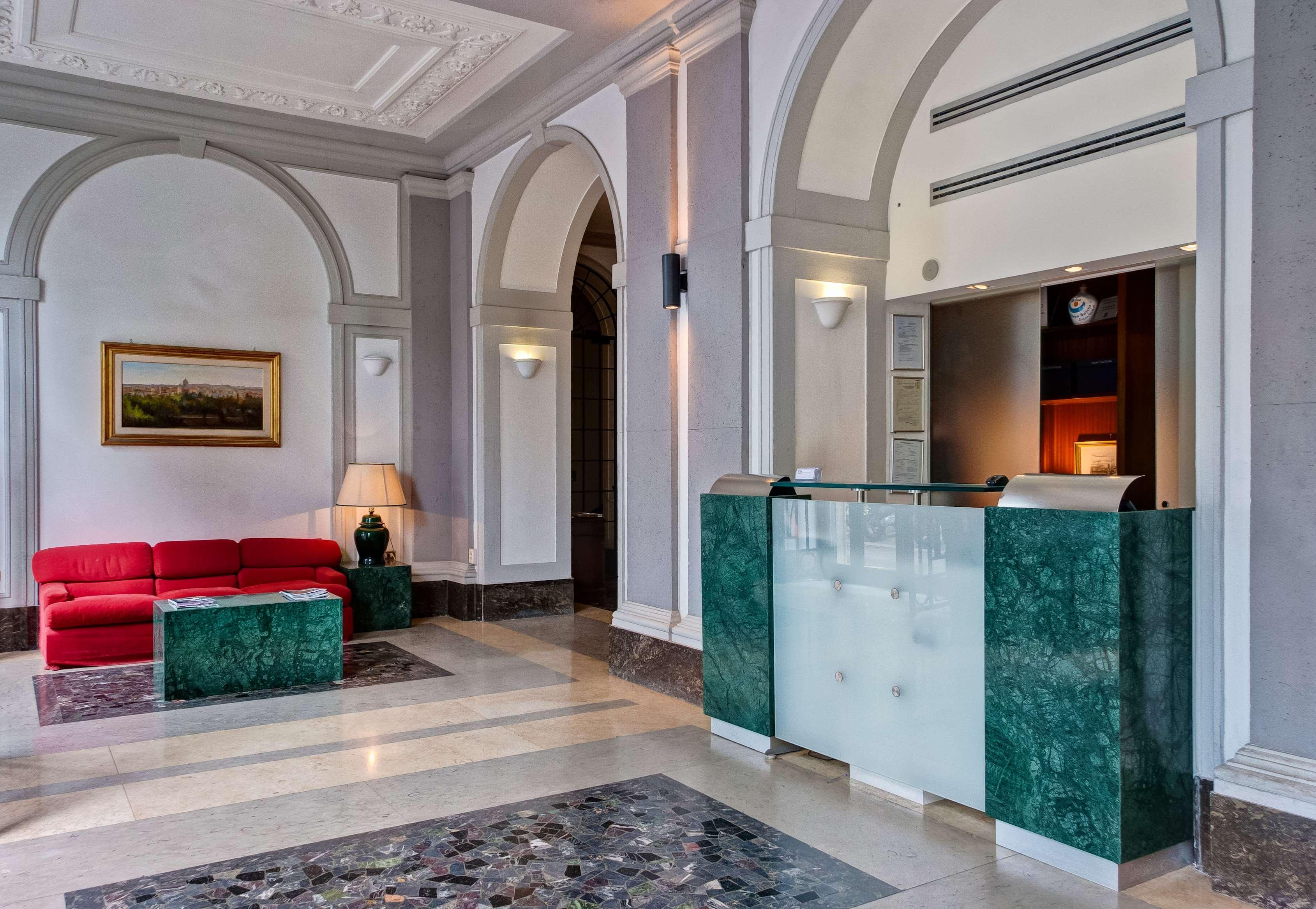 Western Astrid Hotell 3*