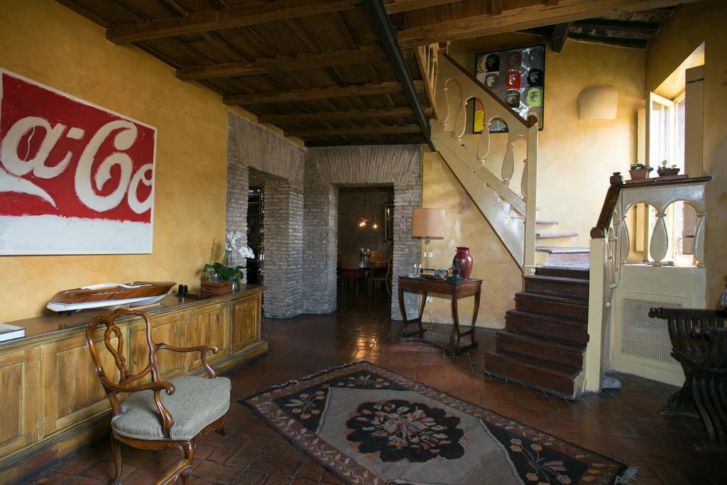 The Trastevere Painter Penthouse Appartamento *