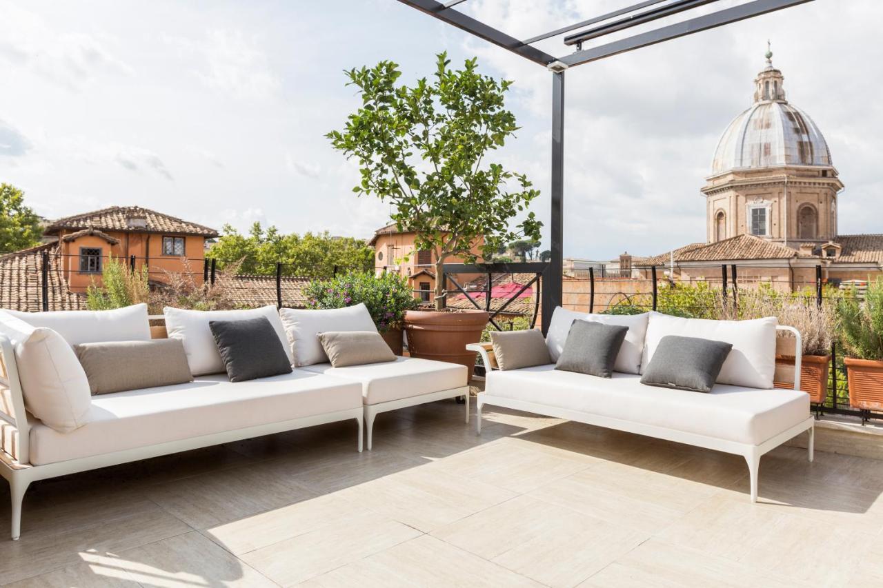 Exclusive Rooftop-designd * Roma