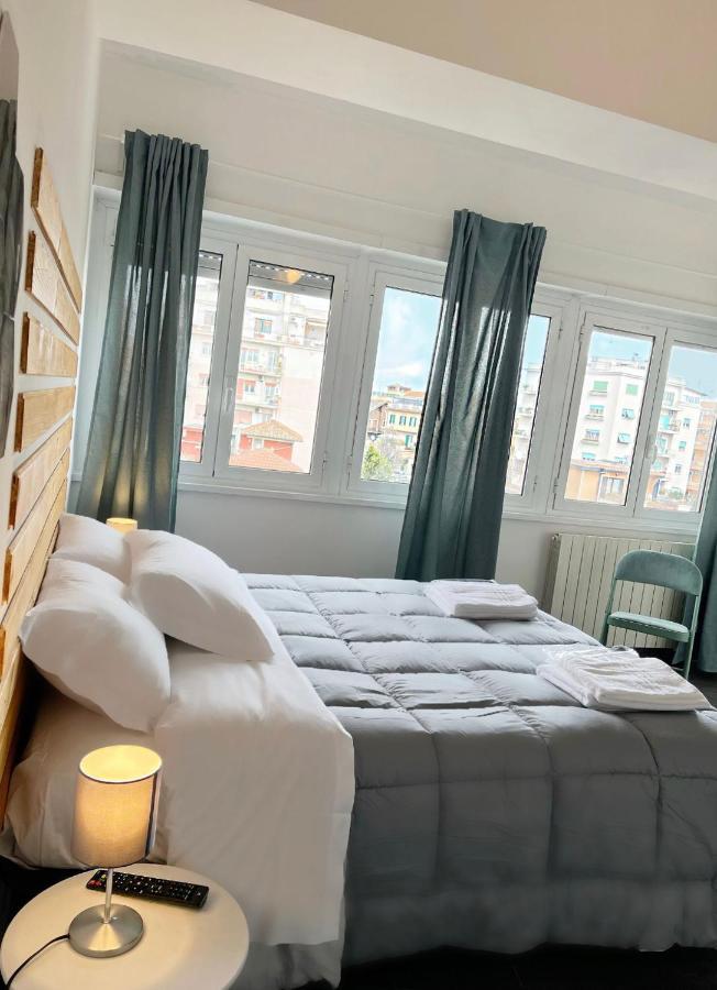 Apartment Dea Flora Rome