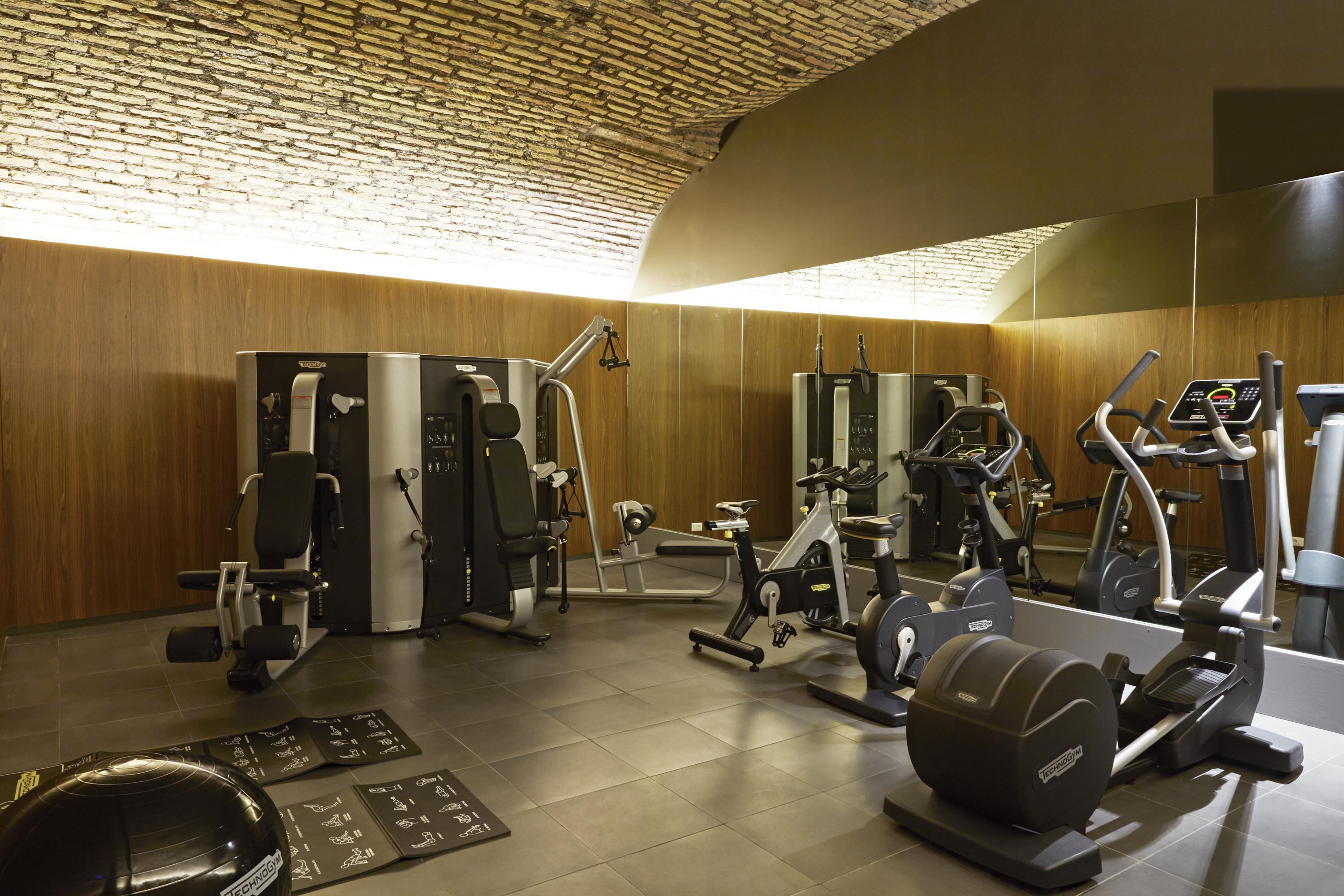 The Building Hotel 4*