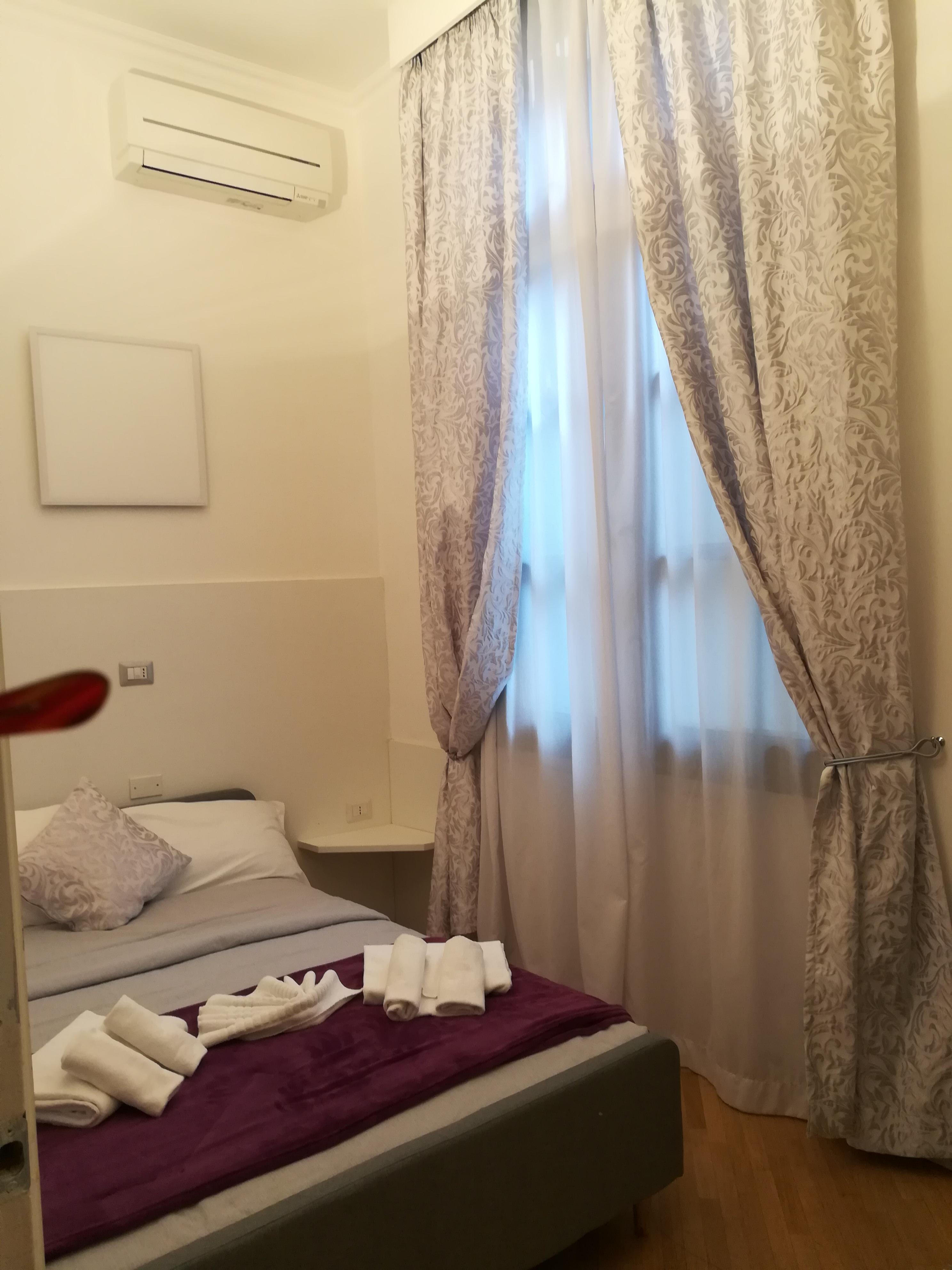 Spagna Ave Bed & Breakfast 3*