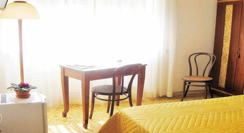 Romulus Rex Casa de hóspedes