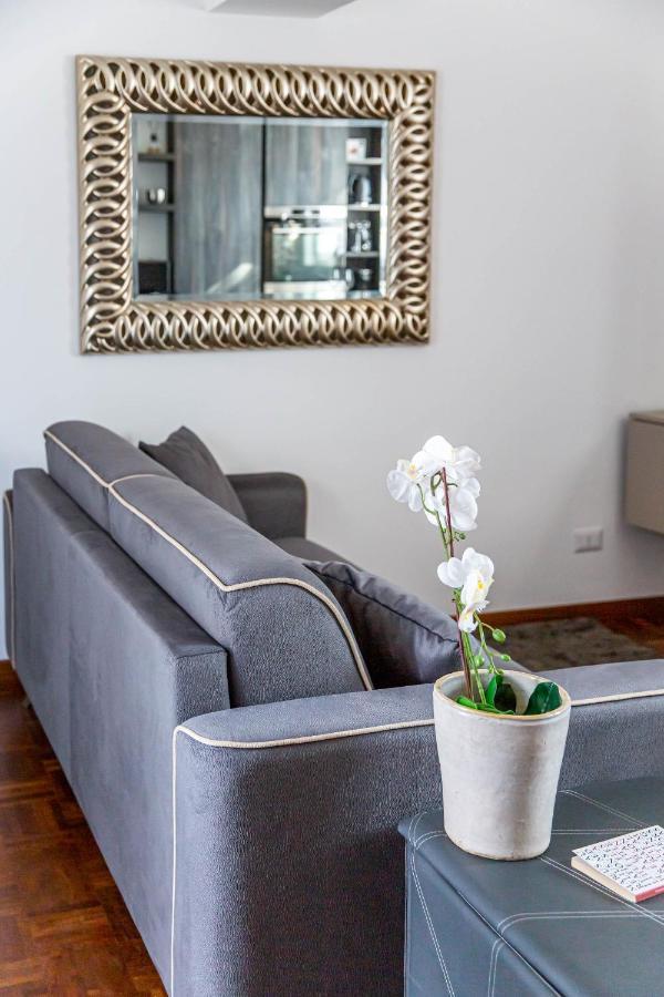 Luxury Floor In Trastevere Apartment *