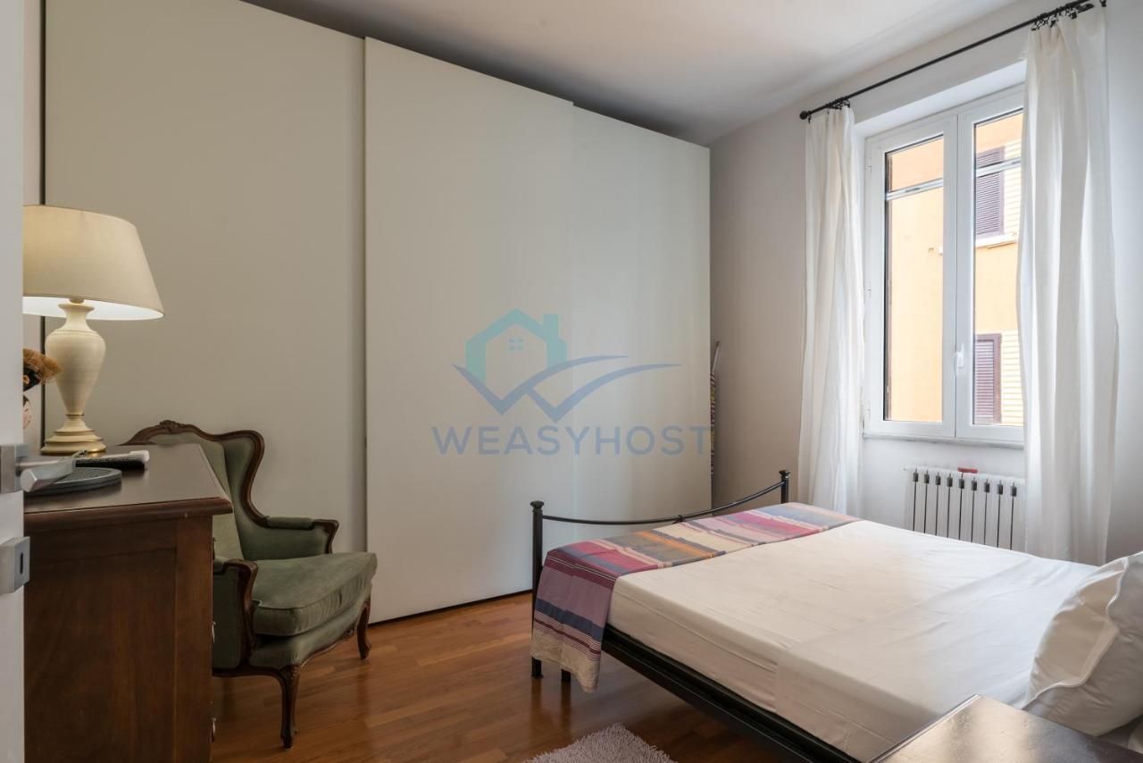 Refined Cozy Nest In Vatican Apartamento