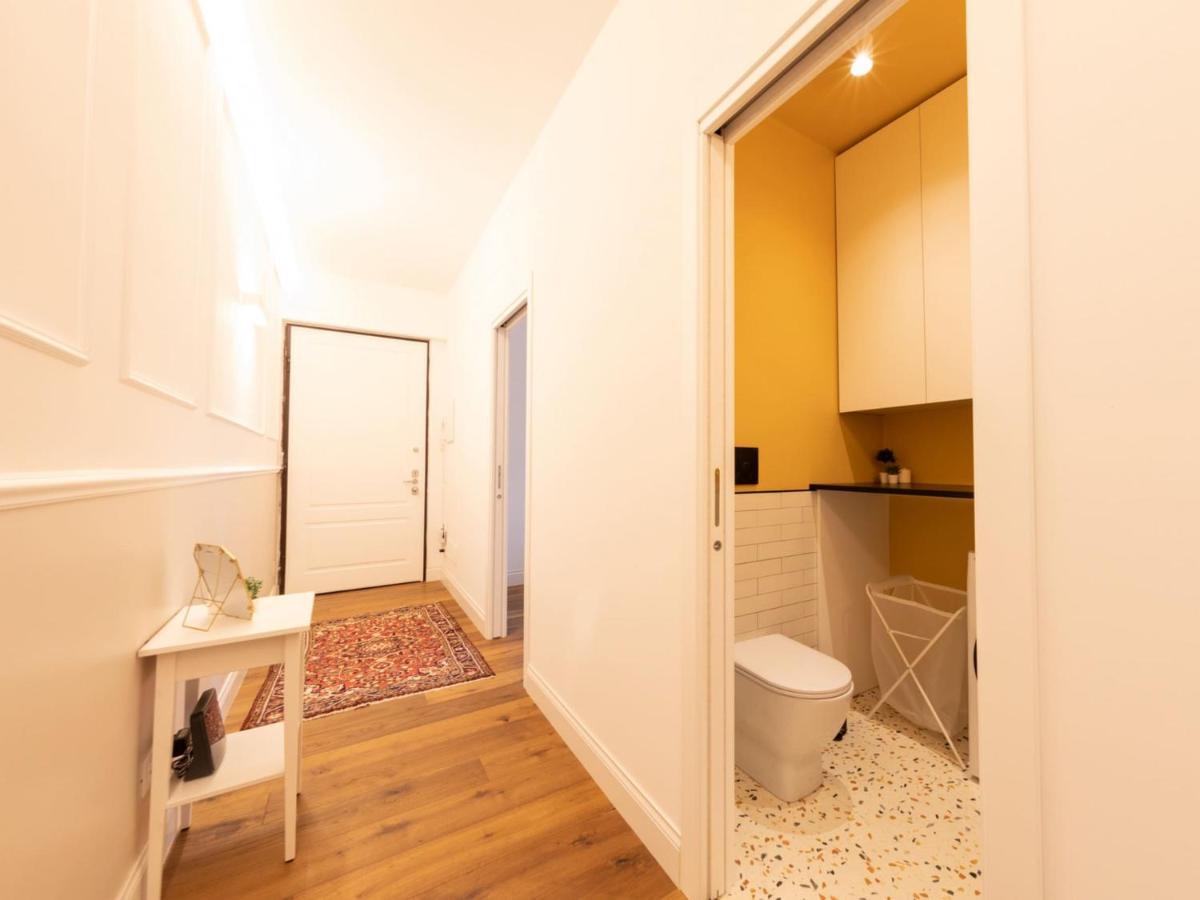 Apartment The Rent - Colorful One-bedroom In San Giovanni District