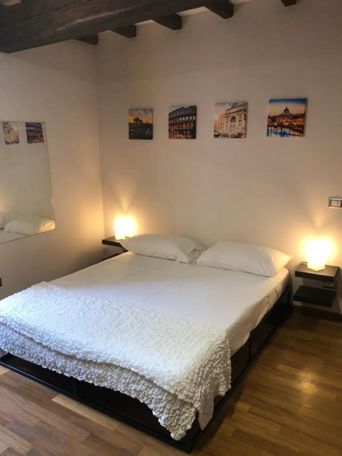 Apartamento Domus Incantevole Vicino Colosseo Foro Roma