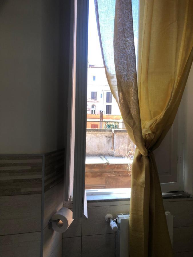 Apartamento Domus Incantevole Vicino Colosseo Foro Roma