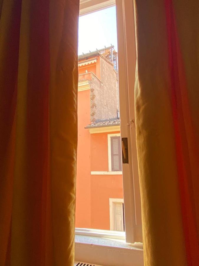 Apartamento Domus Incantevole Vicino Colosseo Foro Roma