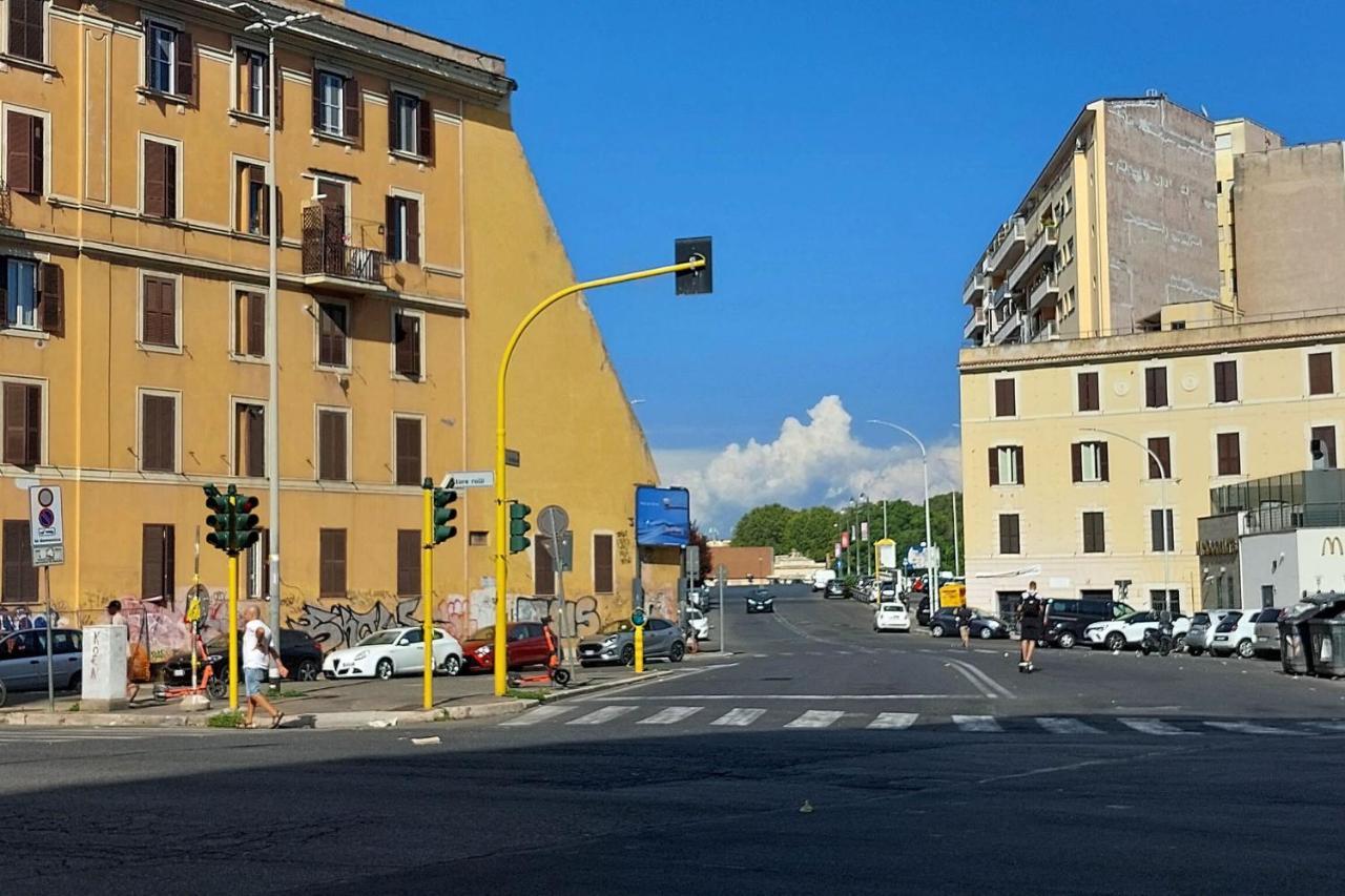Ettore Rolli In Trastevere By Halldis Roma