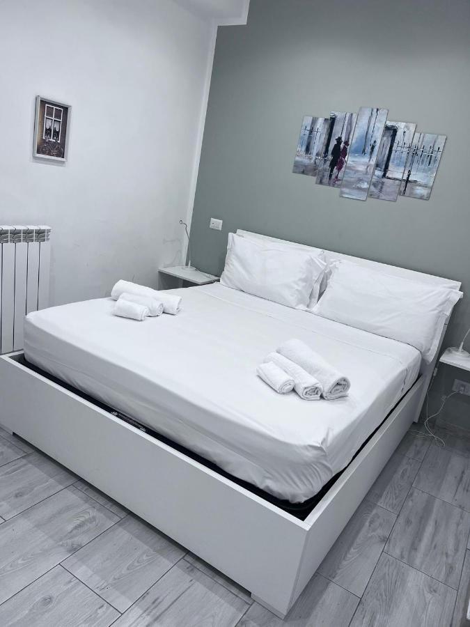 One Hundred Guest house *