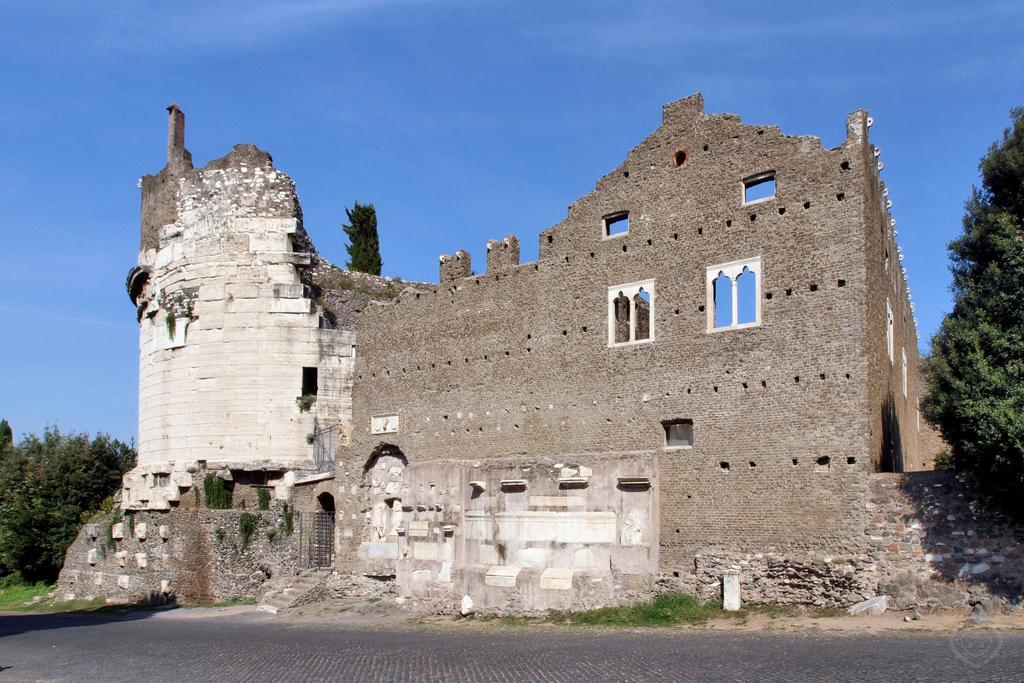 Appia Park Apartment
