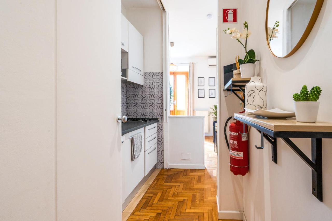 Apartamento Colosseum House - Private Rooftop, Jacuzzi Hot Tub & View Roma