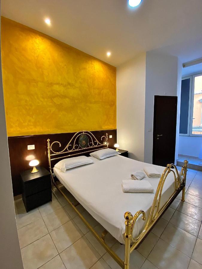 Casa de hóspedes Termini 4 *