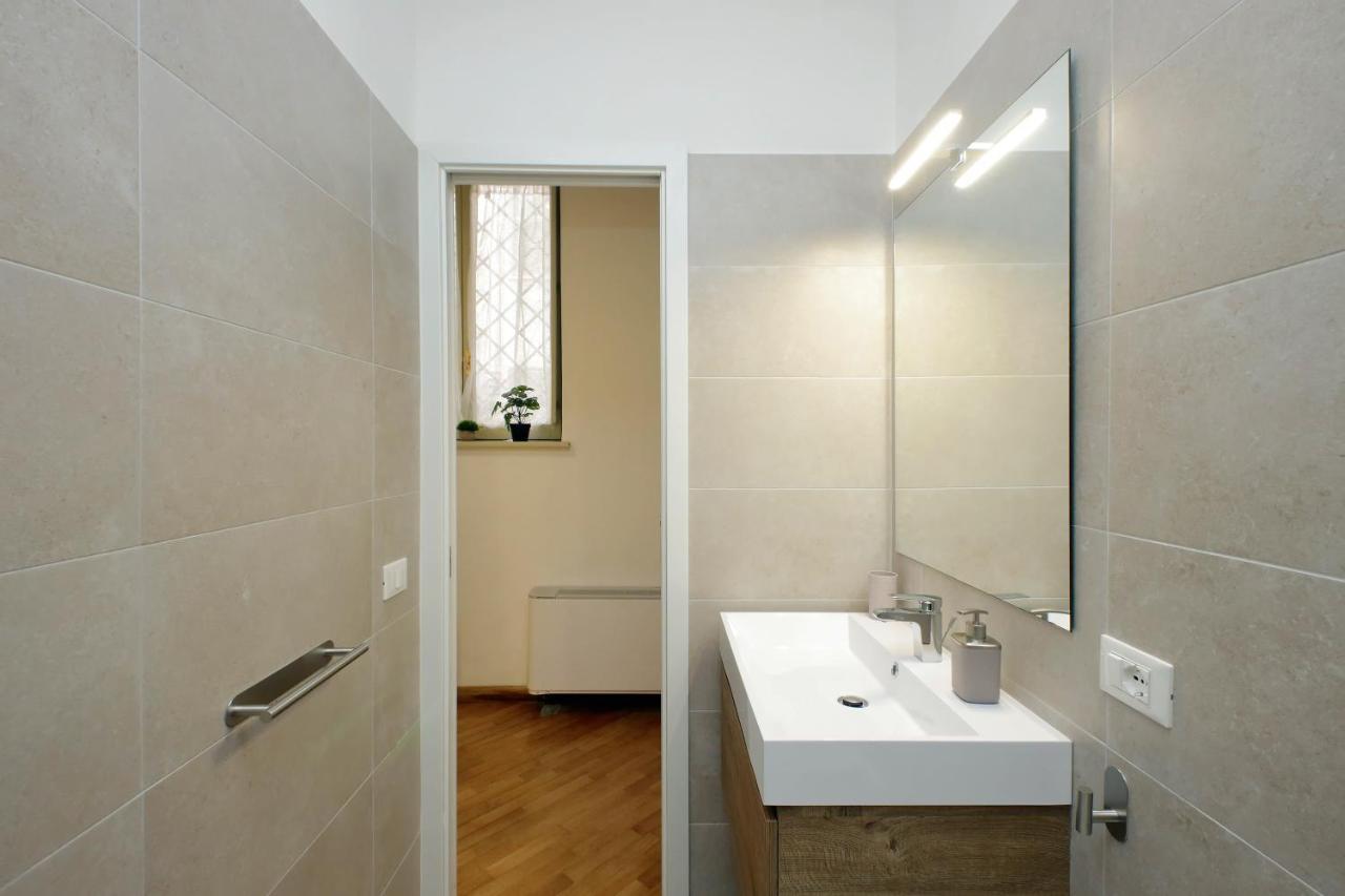 Trevi - Barberini Apartment
