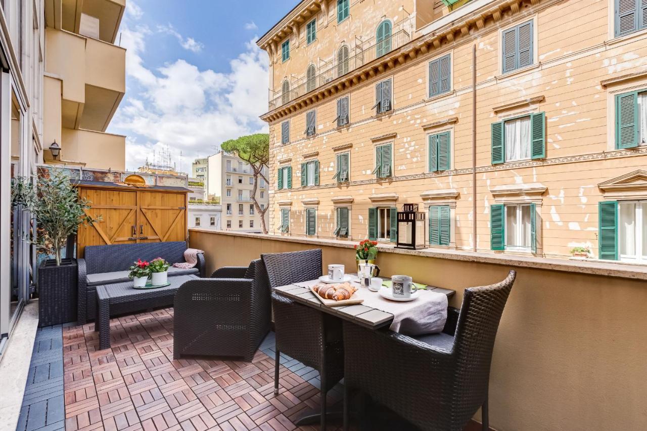 Lovely In The Center Of Rome, Fabrizia. Roma