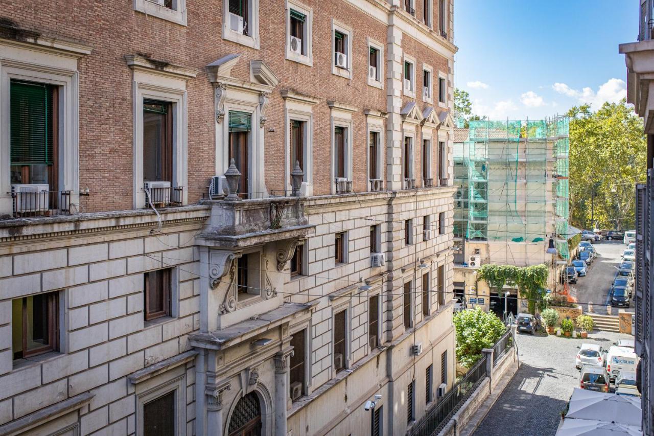 Iroome Roma