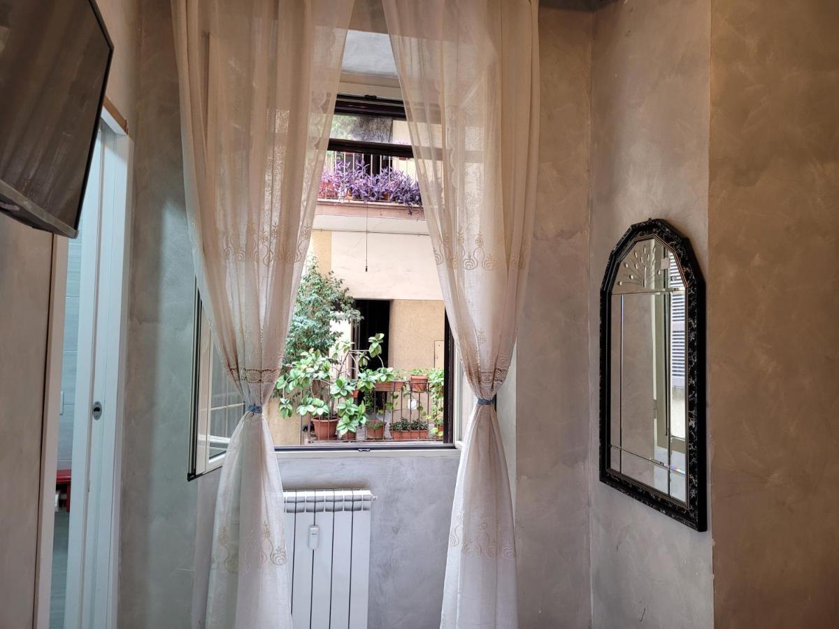 Captin Bed and breakfast Roma
