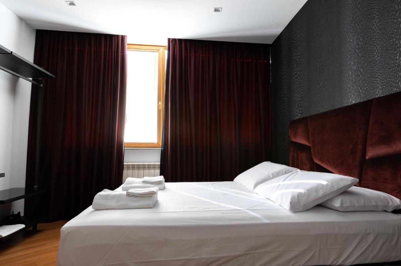 The View All'acquedotto Bed & Breakfast *