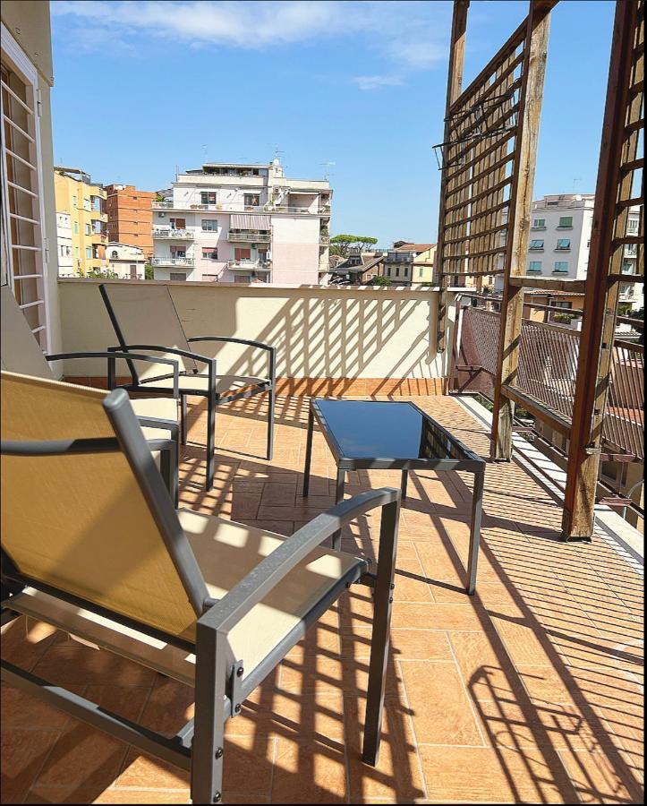 Dea Flora Apartment *