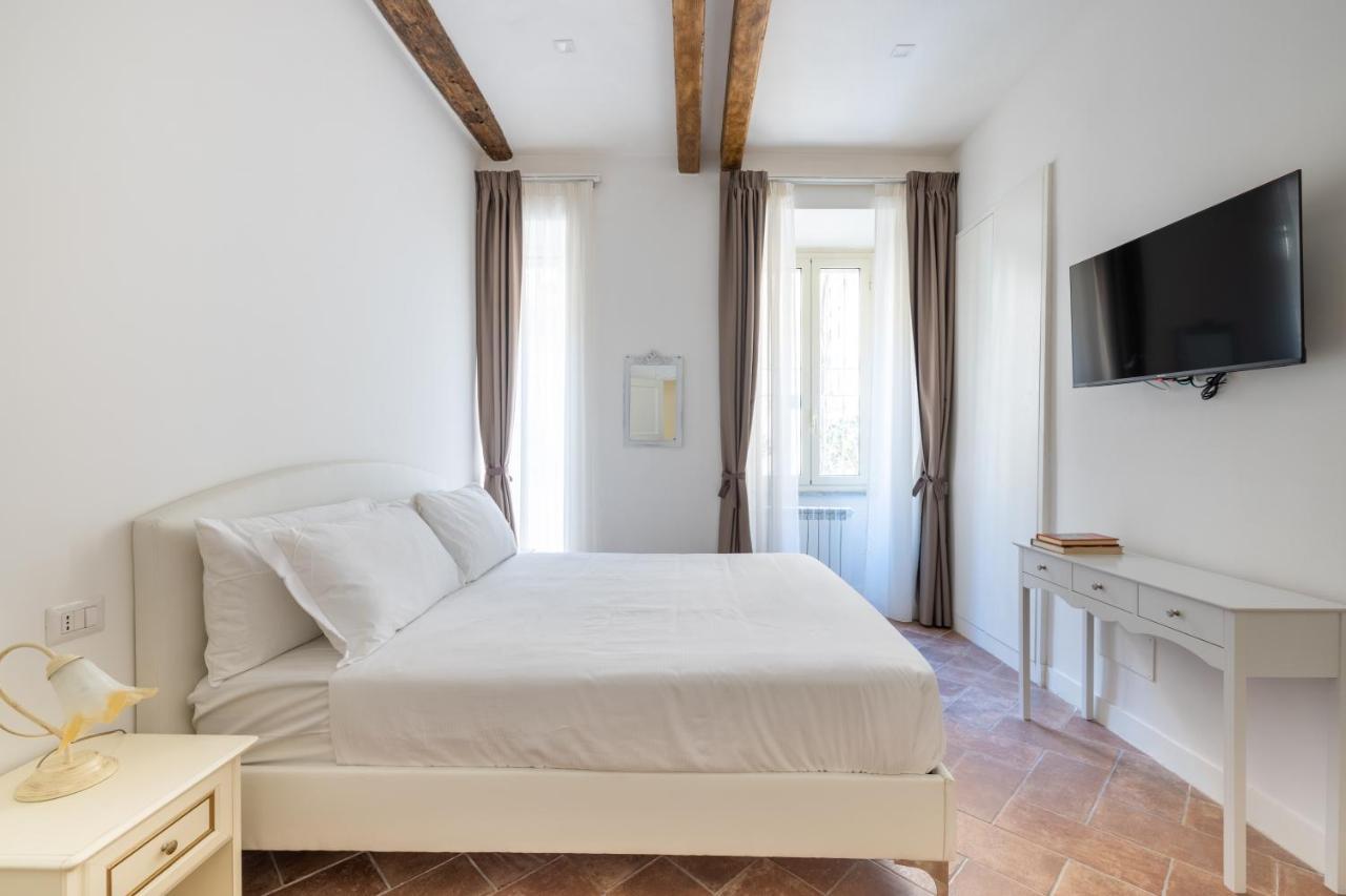 Pantheon House By Varental