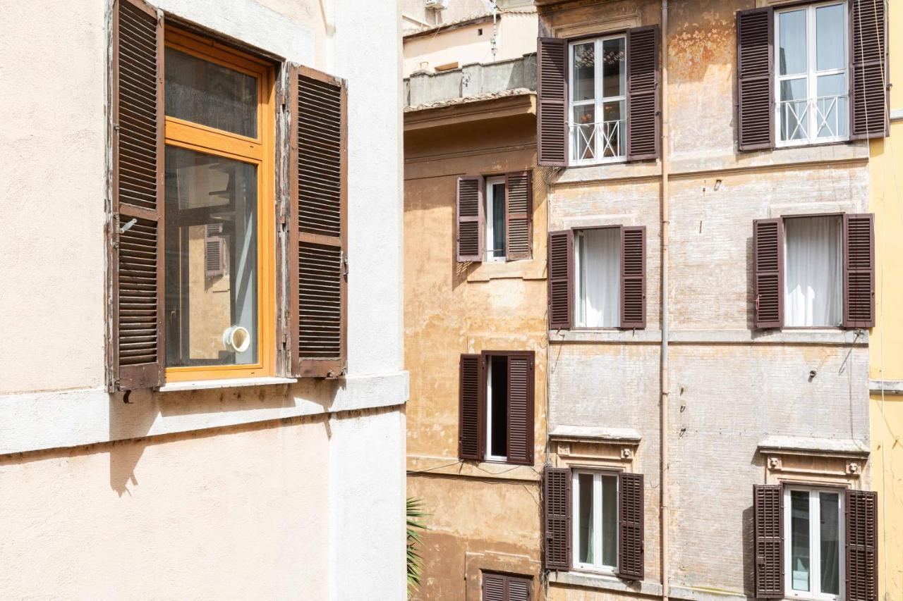 Trastevere Blue King - Collection * Roma
