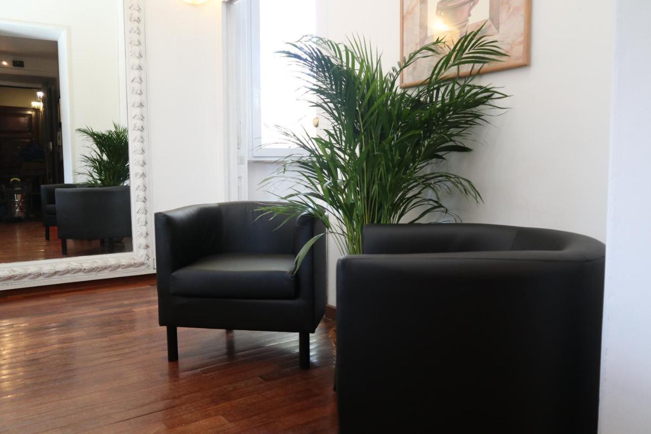 Maison Cloe Near The Spanish Steps Apartment Rom
