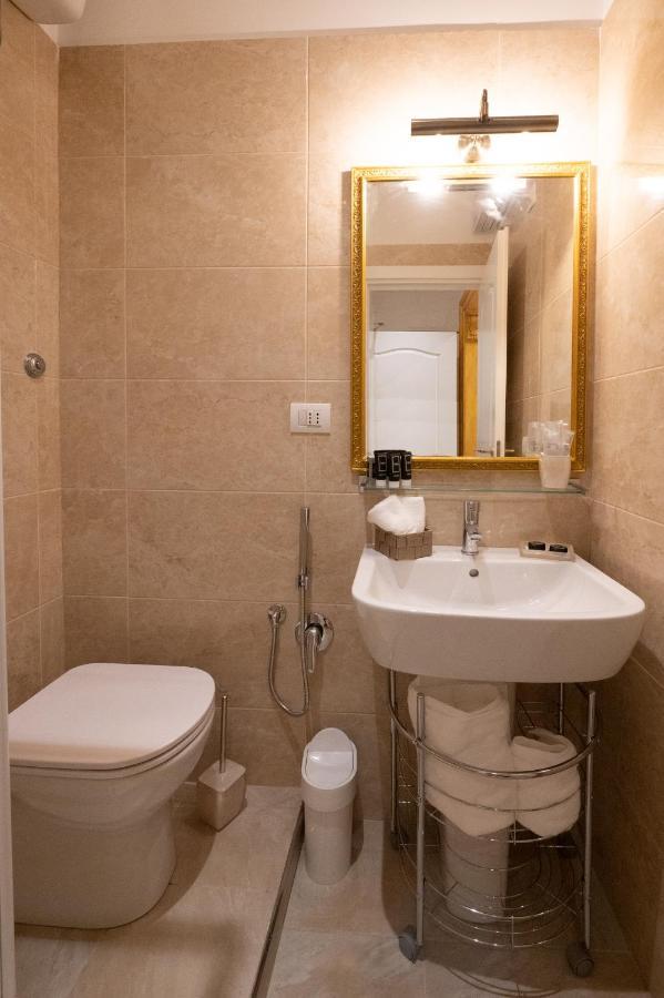 Venus Guest house *