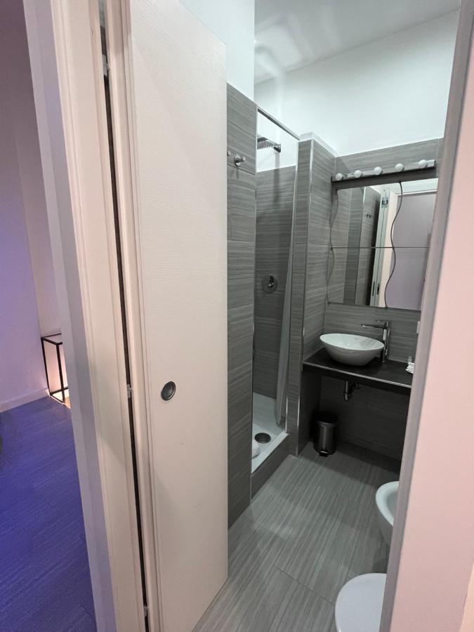 Domus Flavia 3*