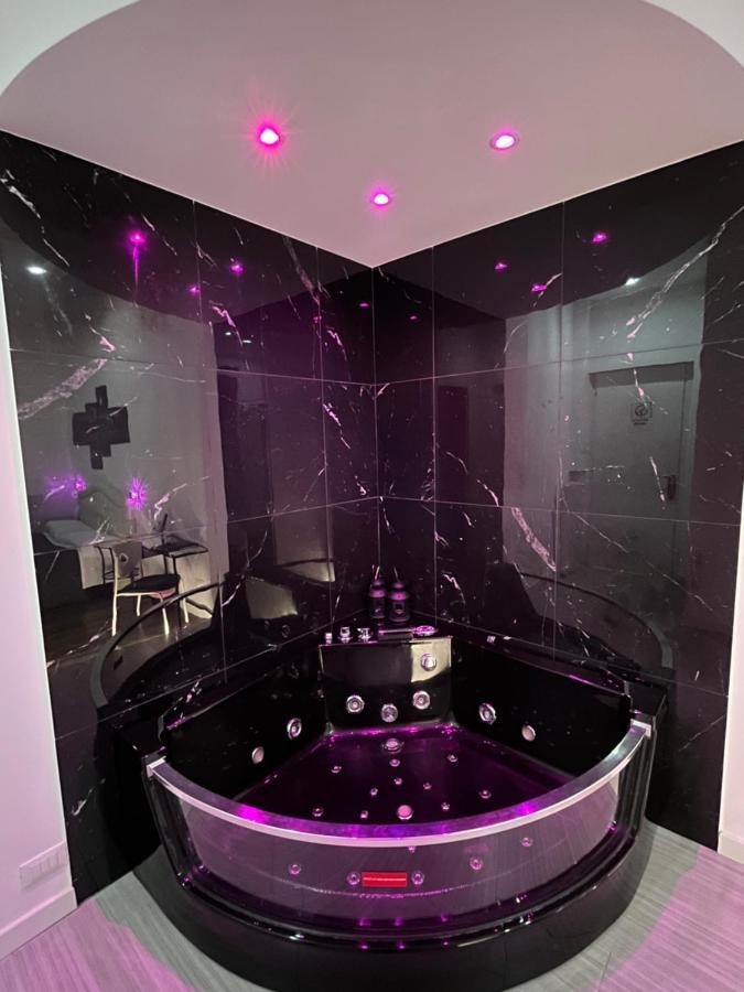 Domus Flavia 3*