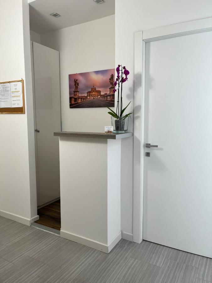 Bed and breakfast Domus Flavia Roma