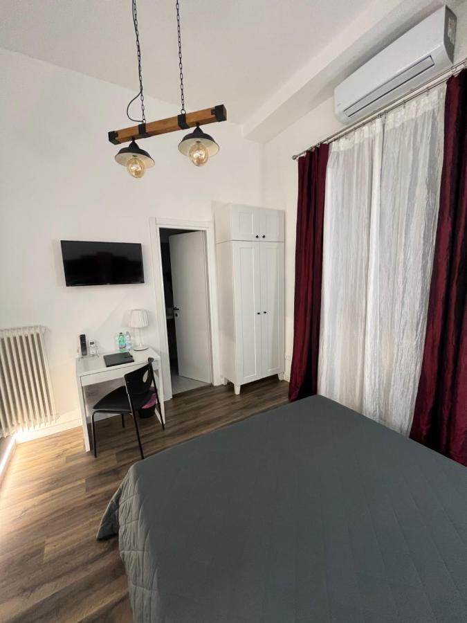 Bed and breakfast Domus Flavia 3*