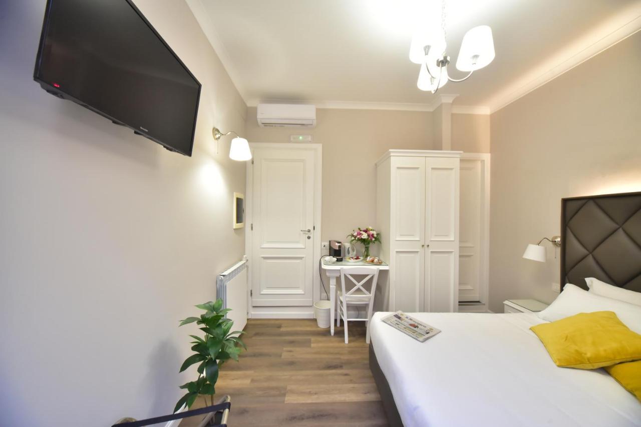 Bed and breakfast Sacconi Palace Roma