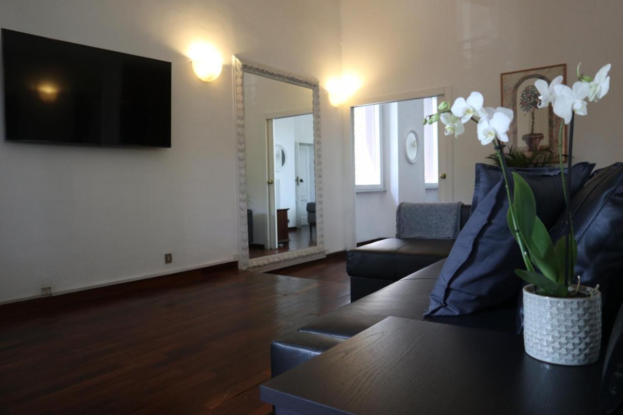 Apartment Maison Cloe Near The Spanish Steps