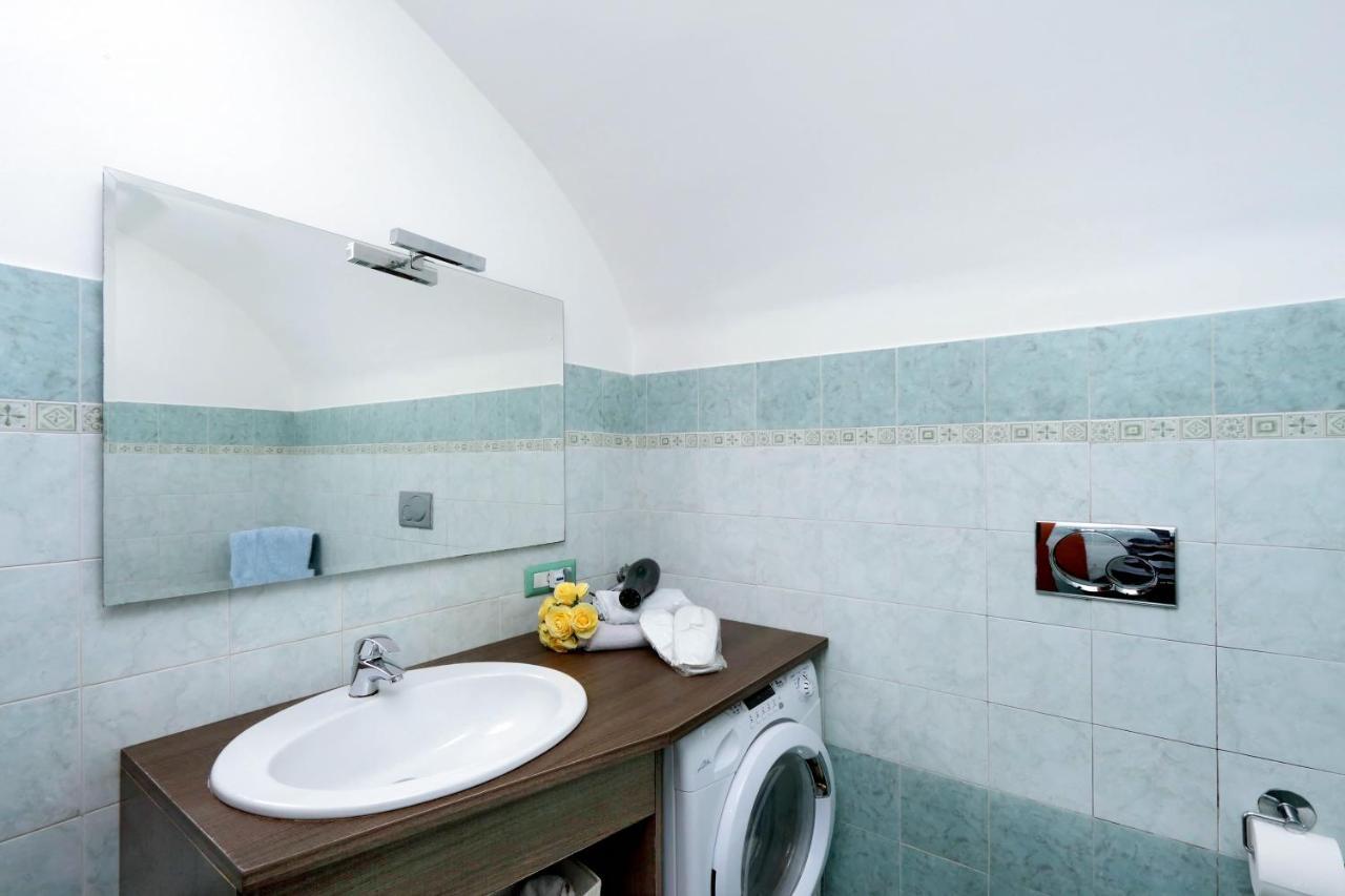 Gallery Apartment Rom