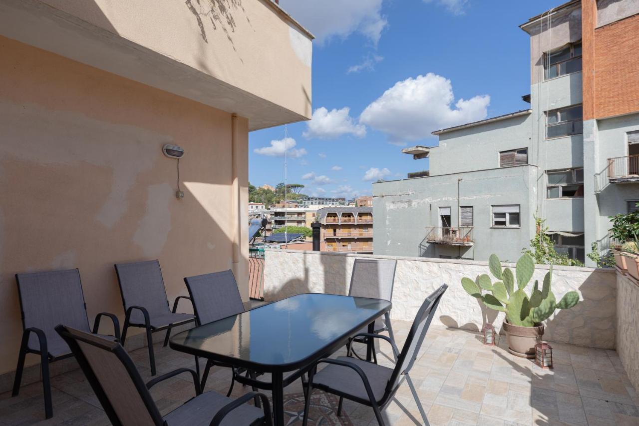 Con Terrazza Vicino Al Vaticano Apartamento Roma