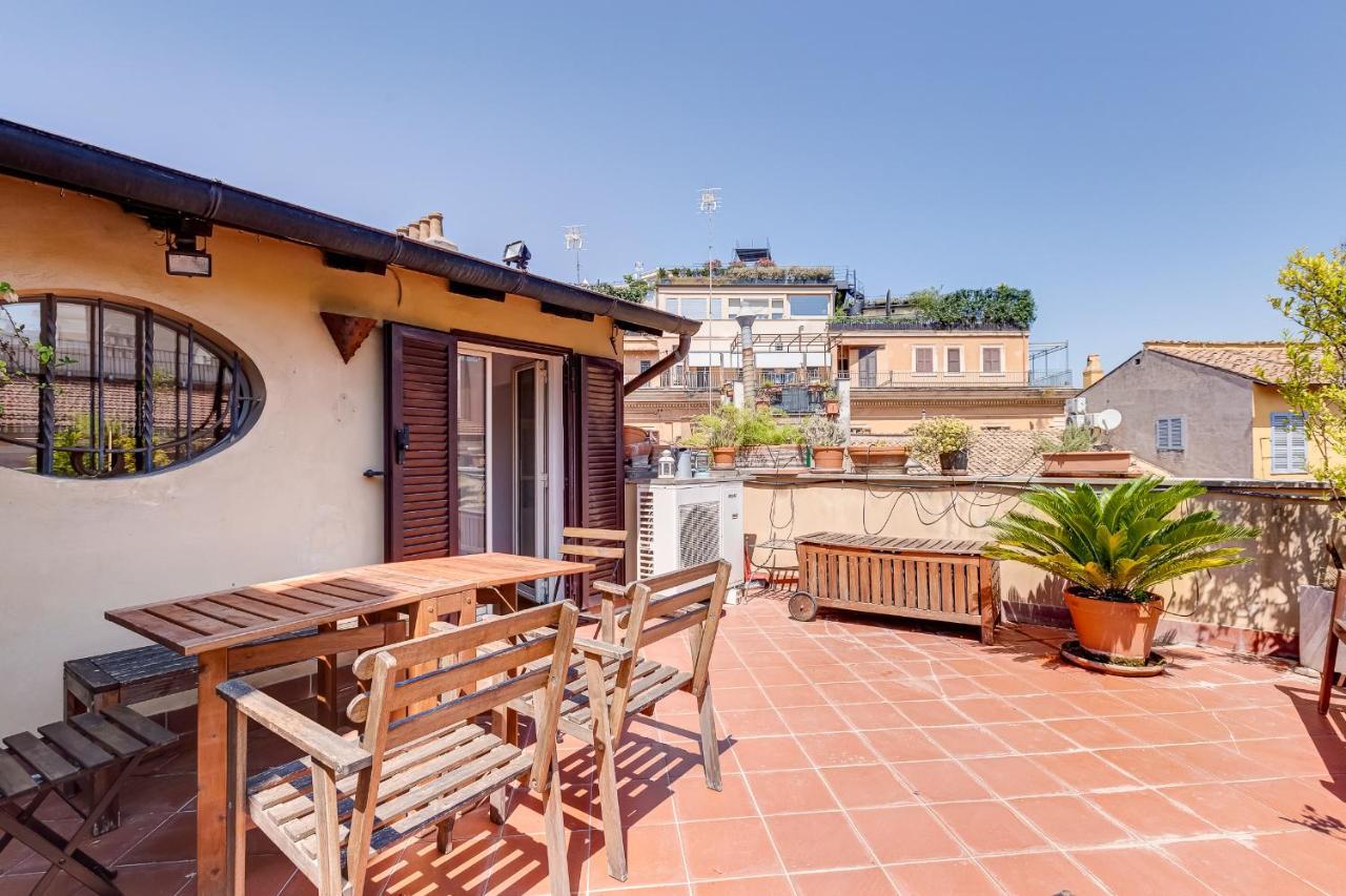 Colosseum Terrace Penthouse Apartment *