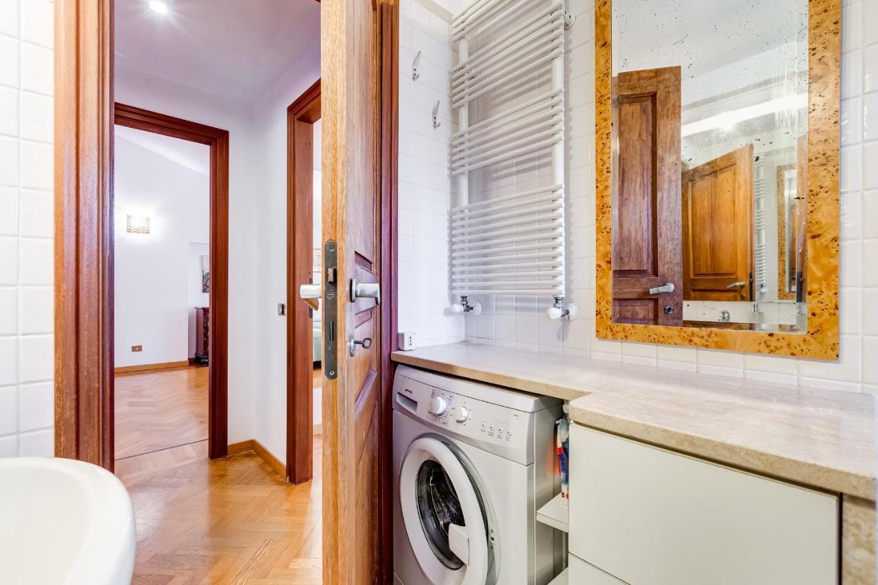 Colosseum Terrace Penthouse Apartment Rome