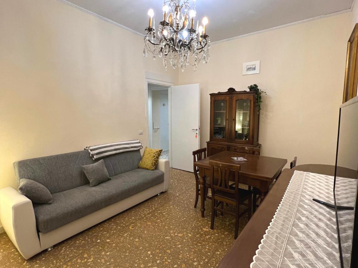 Apartment Palazzo Senesi *